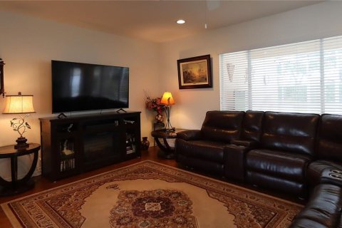 Villa ou maison à vendre à Summerfield, Floride: 2 chambres, 152.92 m2 № 2436823 - photo 6