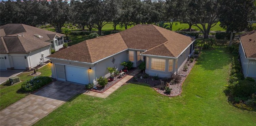 Villa ou maison à Summerfield, Floride 2 chambres, 152.92 m2 № 2436823