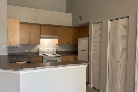 House in Boynton Beach, Florida 2 bedrooms, 93.65 sq.m. № 2009851 - photo 4