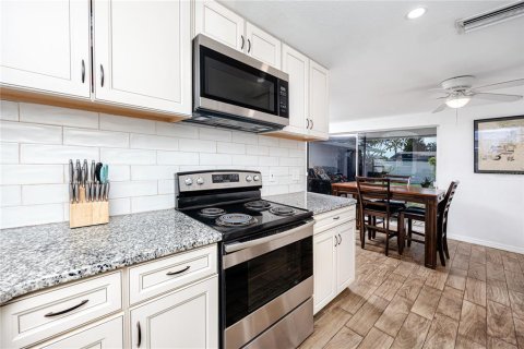 Villa ou maison à vendre à Seminole, Floride: 3 chambres, 91.42 m2 № 1907538 - photo 26