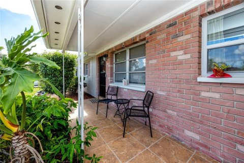 Villa ou maison à vendre à Seminole, Floride: 3 chambres, 91.42 m2 № 1907538 - photo 13
