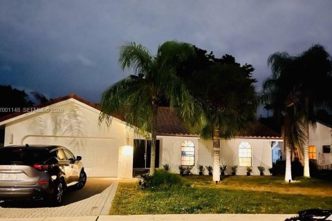 Снять в аренду виллу или дом в Бока-Ратон, Флорида 3 спальни, 153.94м2, № 2065371 - фото 19