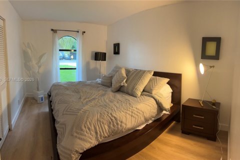 Снять в аренду виллу или дом в Бока-Ратон, Флорида 3 спальни, 153.94м2, № 2065371 - фото 11