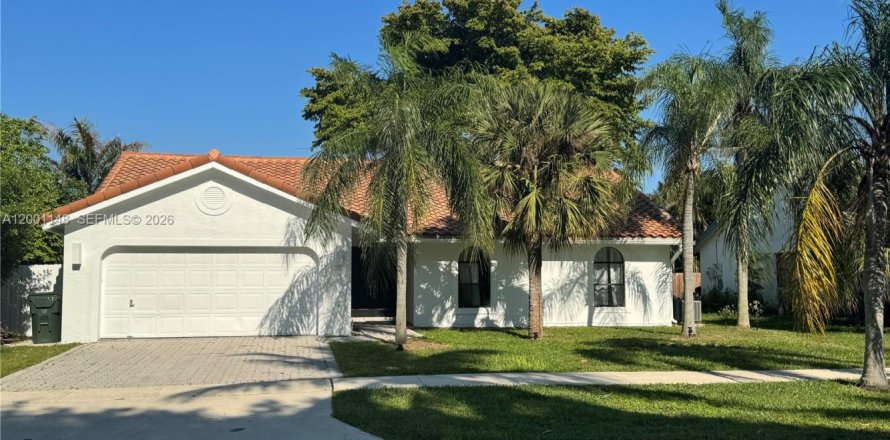 Дом в Бока-Ратон, Флорида 3 спальни, 153.94м2 № 2065371