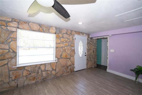 House in New Port Richey, Florida 3 bedrooms, 140.28 sq.m. № 1724266 - photo 25
