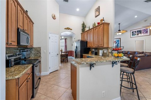Villa ou maison à vendre à Mims, Floride: 4 chambres, 238.39 m2 № 1827220 - photo 9