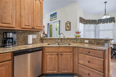 Villa ou maison à vendre à Mims, Floride: 4 chambres, 238.39 m2 № 1827220 - photo 12