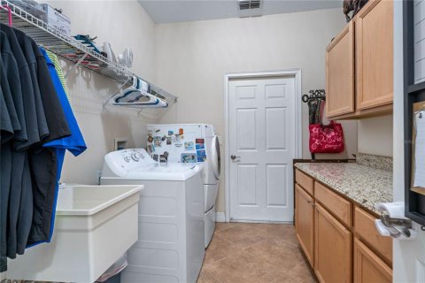 Villa ou maison à vendre à Mims, Floride: 4 chambres, 238.39 m2 № 1827220 - photo 13