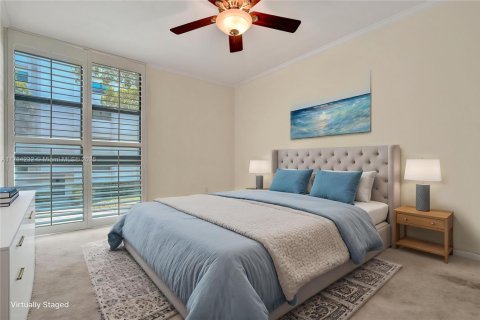 Condo in Fort Lauderdale, Florida, 2 bedrooms  № 2027389 - photo 17