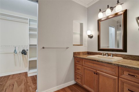 Condo in Fort Lauderdale, Florida, 2 bedrooms  № 2027389 - photo 15