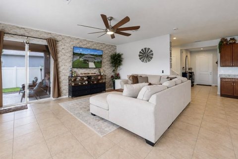 Купить виллу или дом в Парриш, Флорида 14 комнат, 259.85м2, № 2273190 - фото 18