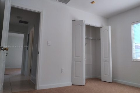 Купить виллу или дом в Майами, Флорида 3 спальни, 114.36м2, № 1946138 - фото 23