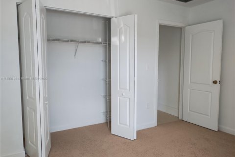 Купить виллу или дом в Майами, Флорида 3 спальни, 114.36м2, № 1946138 - фото 18