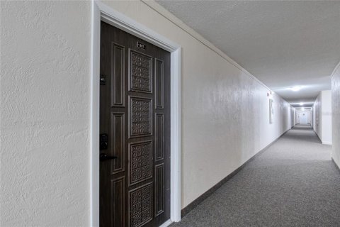 Condo in Ormond Beach, Florida, 2 bedrooms  № 1807316 - photo 5