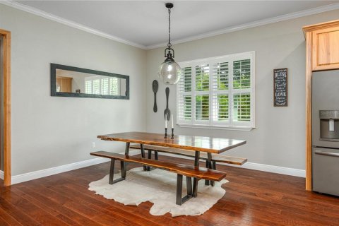 House in Lake Wales, Florida 3 bedrooms, 297.29 sq.m. № 2290540 - photo 11