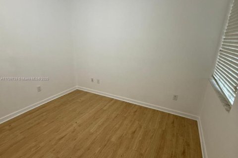 Condo in Riviera Beach, Florida, 2 bedrooms  № 1695008 - photo 19