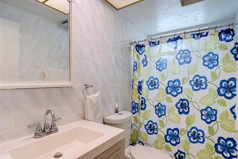 Casa en venta en Port Richey, Florida, 3 dormitorios, 120.59 m2 № 2134288 - foto 27
