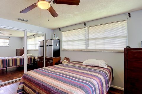 Casa en venta en Port Richey, Florida, 3 dormitorios, 120.59 m2 № 2134288 - foto 18