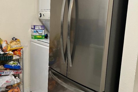 Снять в аренду кондоминиум в Хайалиа, Флорида 2 спальни, 69.68м2, № 1989350 - фото 5