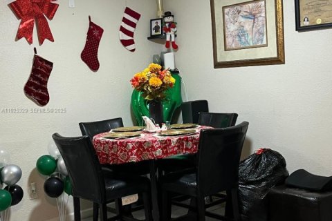 Снять в аренду кондоминиум в Хайалиа, Флорида 2 спальни, 69.68м2, № 1989350 - фото 4