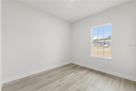 House in Ocala, Florida 4 bedrooms, 163.97 sq.m. № 2428779 - photo 22