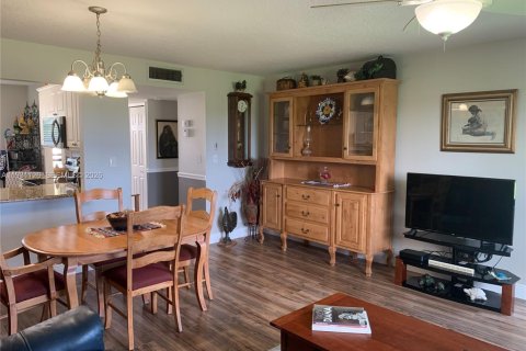 Copropriété à vendre à Stuart, Floride: 2 chambres, 110.18 m2 № 1996403 - photo 16