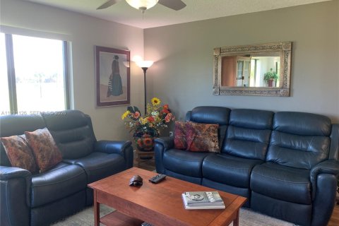 Copropriété à vendre à Stuart, Floride: 2 chambres, 110.18 m2 № 1996403 - photo 21