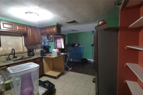 Casa en venta en Port Richey, Florida, 3 dormitorios, 119.84 m2 № 1913295 - foto 4