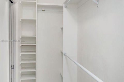 Casa en venta en Tamarac, Florida, 2 dormitorios, 172.8 m2 № 2052304 - foto 22