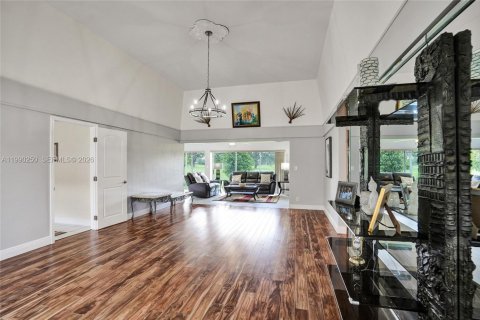 Casa en venta en Tamarac, Florida, 2 dormitorios, 172.8 m2 № 2052304 - foto 3