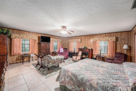 Casa en venta en Tampa, Florida, 5 dormitorios, 357.12 m2 № 2199434 - foto 23