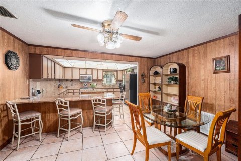 Casa en venta en Tampa, Florida, 5 dormitorios, 357.12 m2 № 2199434 - foto 12
