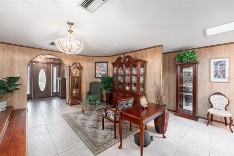 Casa en venta en Tampa, Florida, 5 dormitorios, 357.12 m2 № 2199434 - foto 7