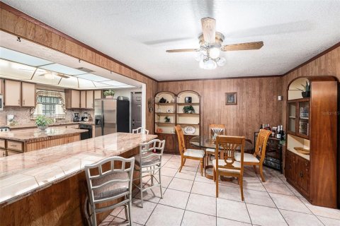 Casa en venta en Tampa, Florida, 5 dormitorios, 357.12 m2 № 2199434 - foto 14