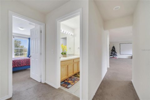 Casa en venta en Kissimmee, Florida, 5 dormitorios, 383.97 m2 № 1736961 - foto 18