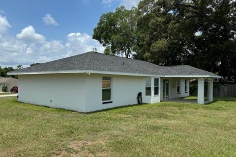 Villa ou maison à louer à Ocala, Floride: 3 chambres, 148.27 m2 № 2149422 - photo 25