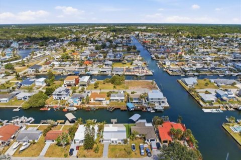 Купить виллу или дом в Гудзон, Флорида 6 комнат, 101.45м2, № 2207628 - фото 21