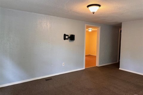 House in Chiefland, Florida 3 bedrooms, 101.45 sq.m. № 1442221 - photo 6