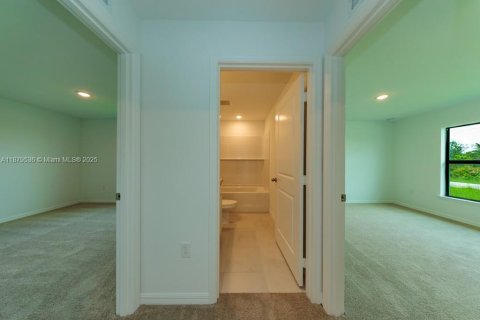 Купить виллу или дом в Лихай-Эйкерс, Флорида 4 комнаты, № 1896340 - фото 3