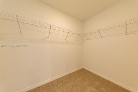 Купить виллу или дом в Лихай-Эйкерс, Флорида 4 комнаты, № 1896340 - фото 21