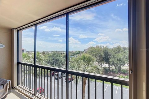Condo in Port Charlotte, Florida, 2 bedrooms  № 1512868 - photo 25