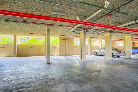 Condo in Port Charlotte, Florida, 2 bedrooms  № 1512868 - photo 27