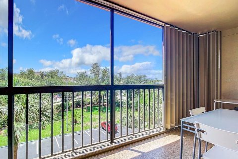 Condo in Port Charlotte, Florida, 2 bedrooms  № 1512868 - photo 23