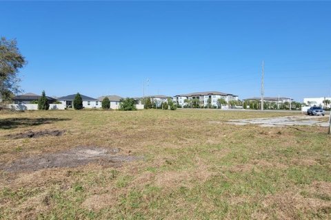 Propiedad comercial en alquiler en Bradenton, Florida № 1283793 - foto 2