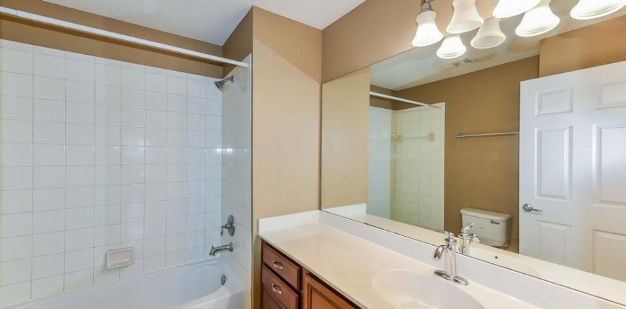 Adosado en Boynton Beach, Florida 3 dormitorios, 145.86 m2 № 1188581