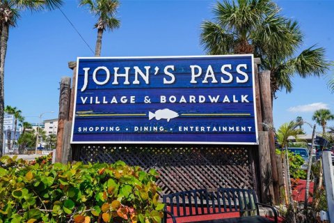 Immobilier commercial à vendre à Madeira Beach, Floride: 125.79 m2 № 2232288 - photo 4