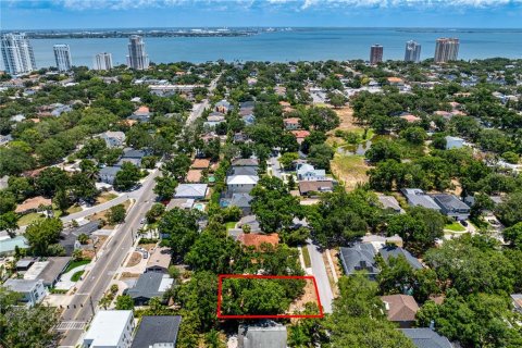 Villa ou maison à vendre à Tampa, Floride: 3 chambres, 146.88 m2 № 2207127 - photo 5