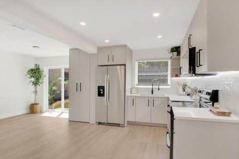 Купить виллу или дом в Орландо, Флорида 5 комнат, 101.45м2, № 1673874 - фото 11