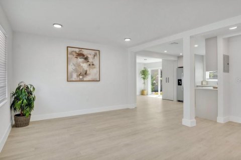 Купить виллу или дом в Орландо, Флорида 5 комнат, 101.45м2, № 1673874 - фото 5