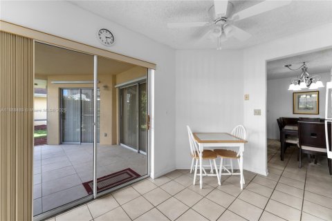 Copropriété à vendre à Homestead, Floride: 3 chambres, 113.34 m2 № 1945132 - photo 9